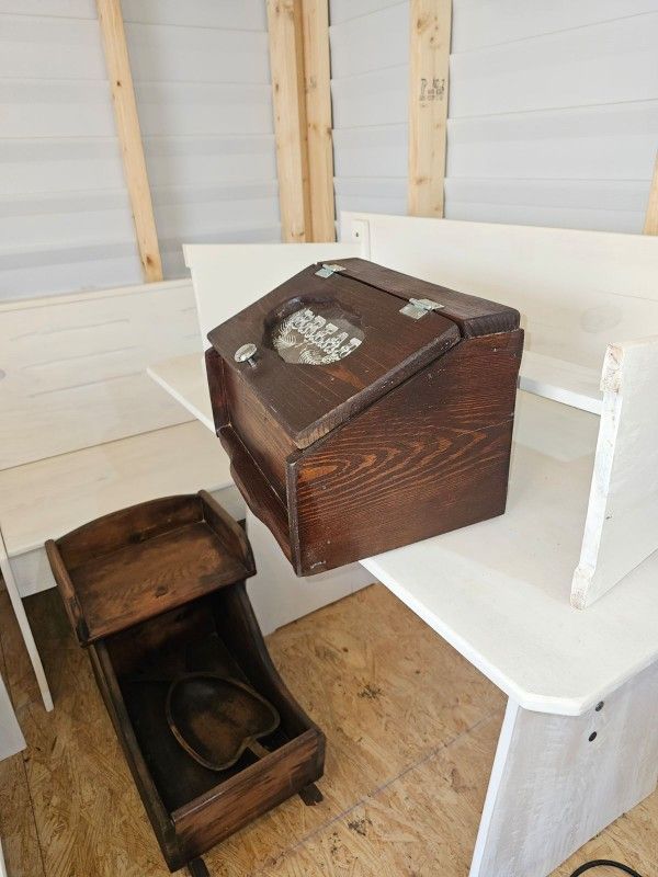 Breadbox