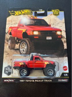 Hot Wheels 1987 Toyota Pickup Truck 1:64 Diecast Red Car Culture HW Off-Road