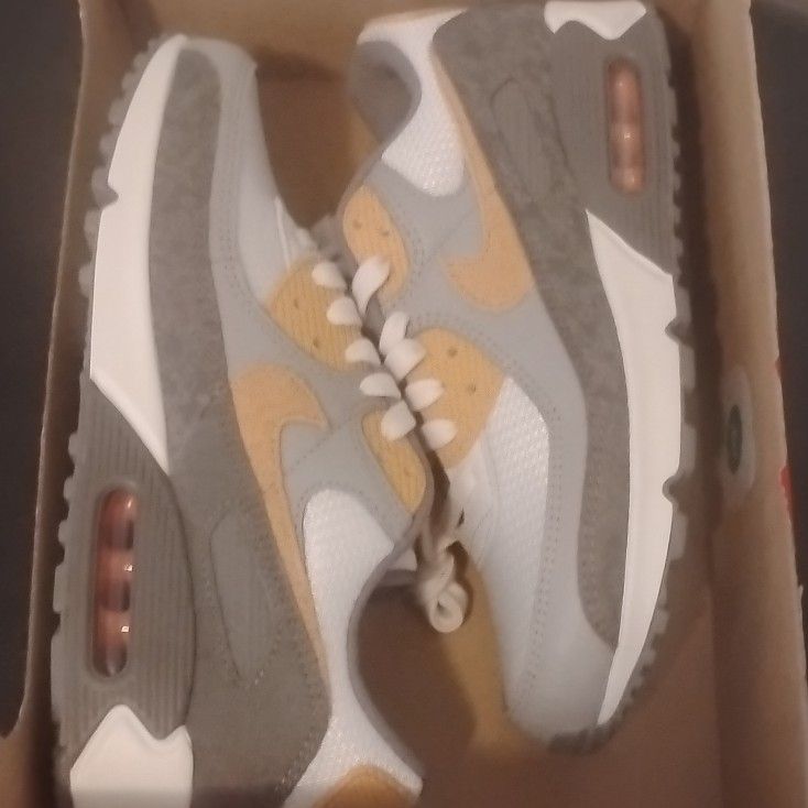 Nike Airmax 90's Brand New Size 9