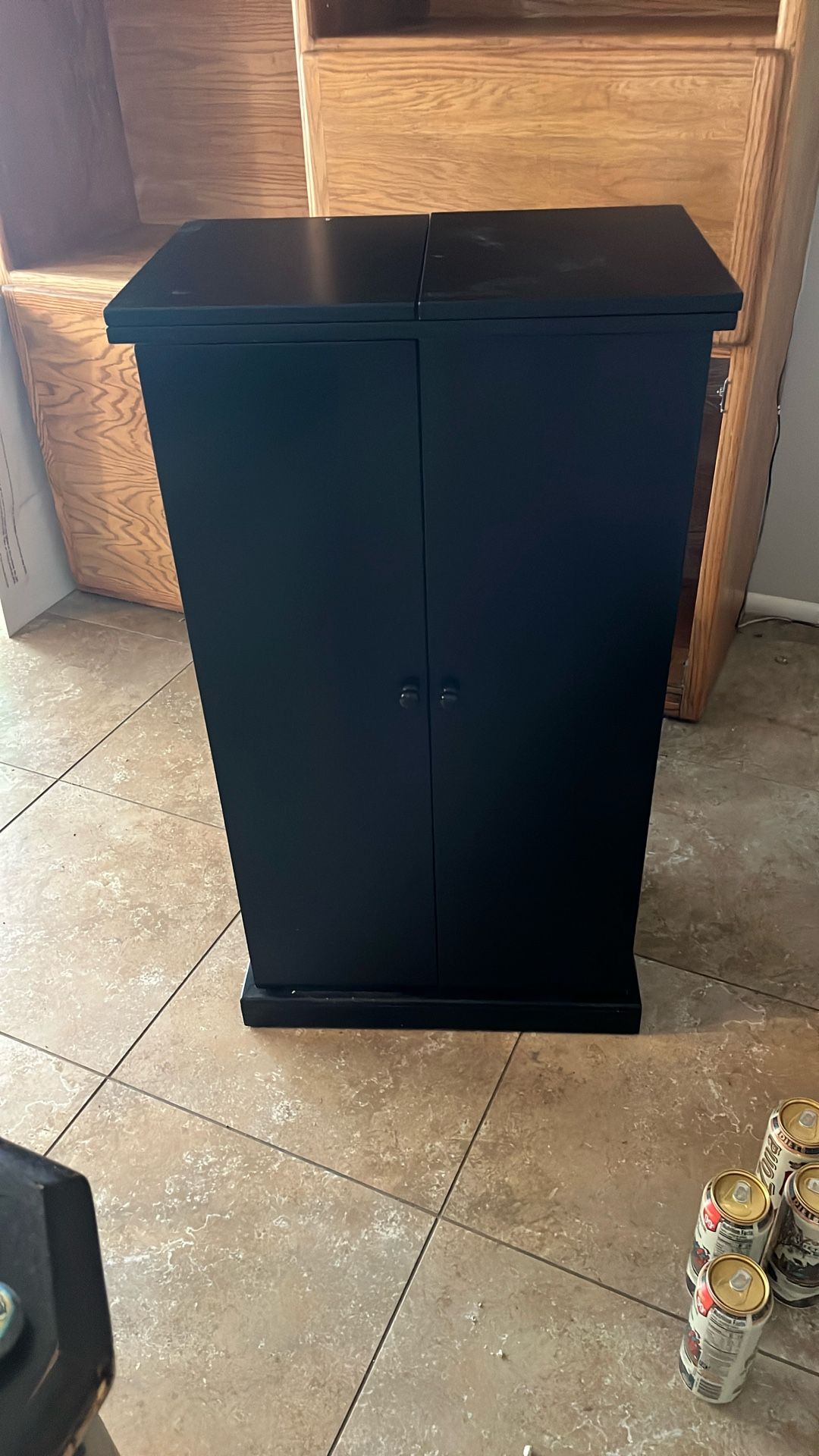 Fold Out Bar