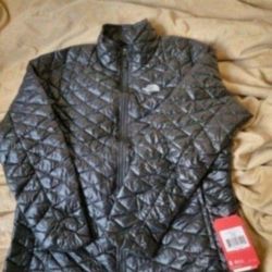 North Face Women's Thermoball Full Zip Jacket