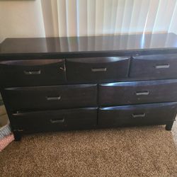 7 Drawer Dresser