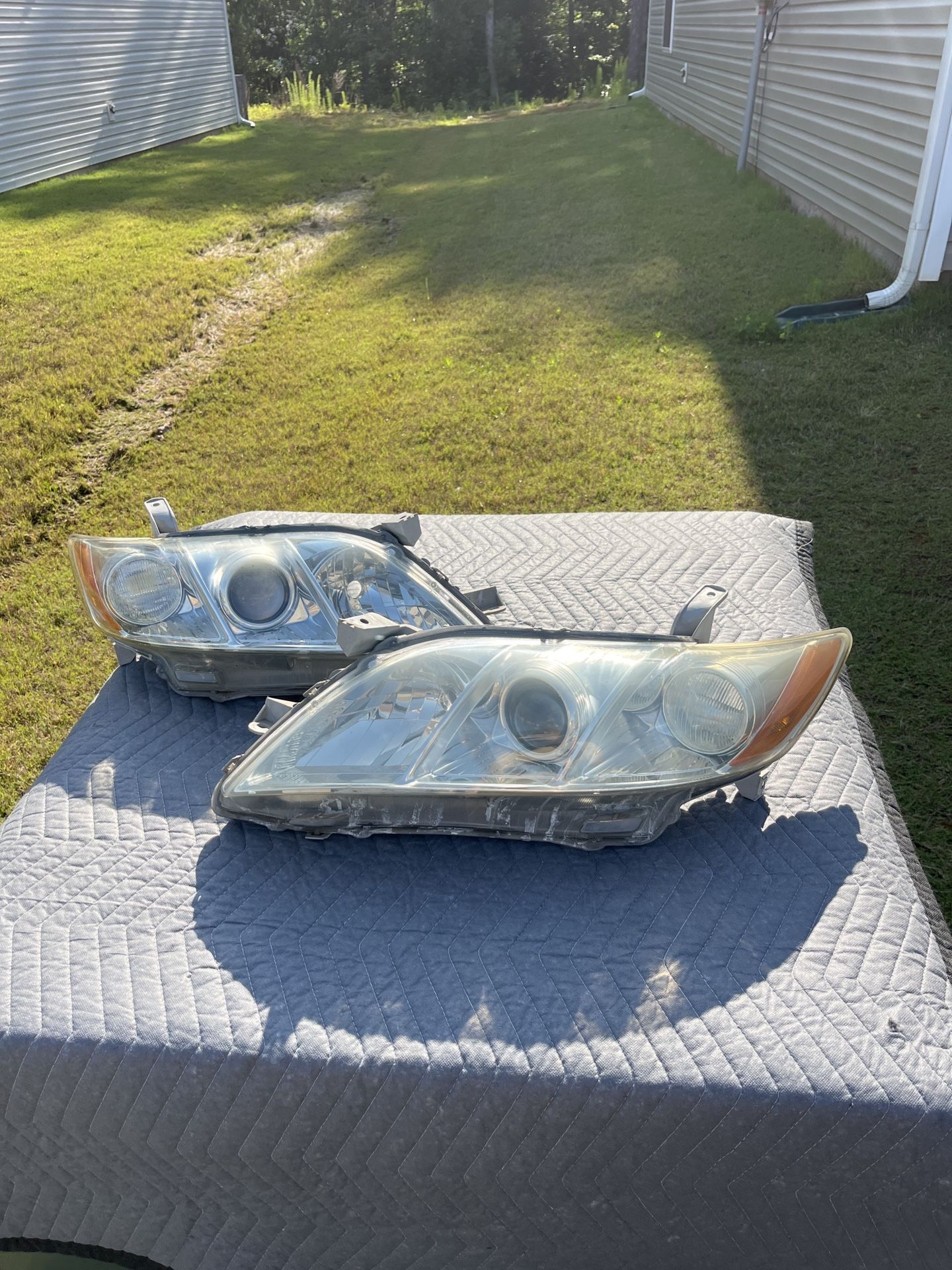 2007β2009 Toyota Camry Headlights β Pair, Used, Good Condition OEM