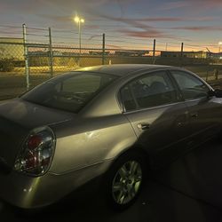 Nissan Altima 