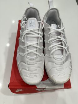 Air Vapor Max Plus Triple White Size 10.5