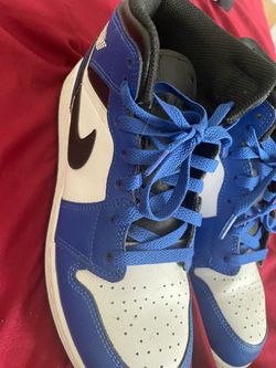 Jordan’s (Size 7 Youth)
