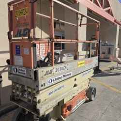 Electric Scissor Lift 26’