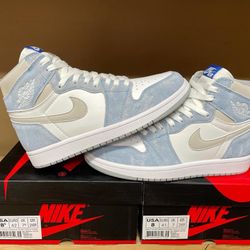 Jordan 1 Hyper Royal