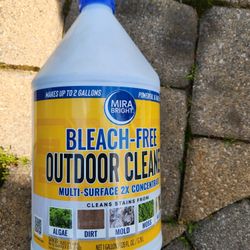 Bleach Free Outdoor Cleaner