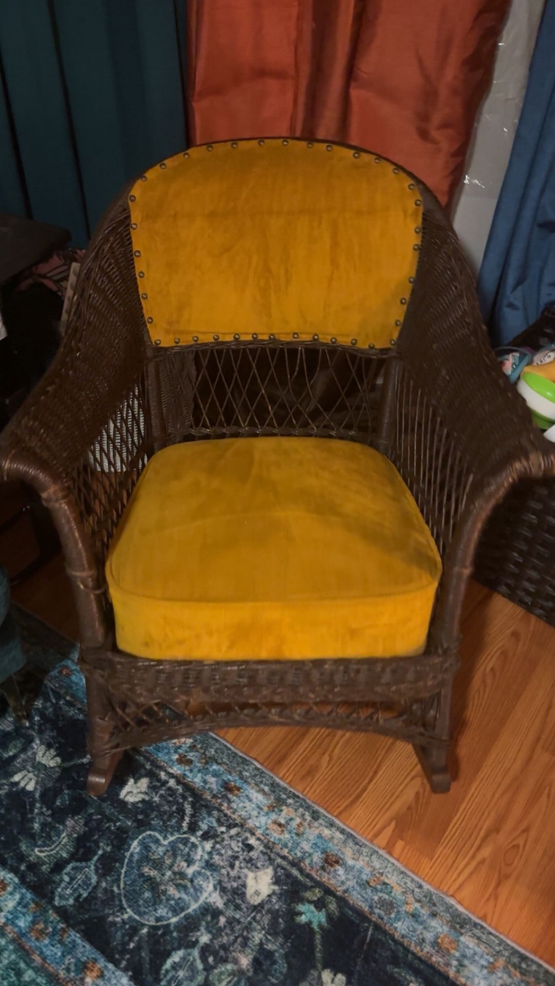 Rocking Chair 