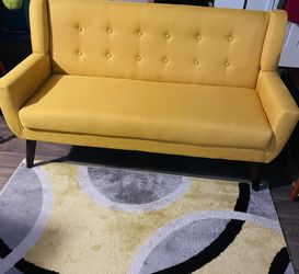 Sofa & Rug