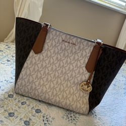 Micheal Kors Tote Bag