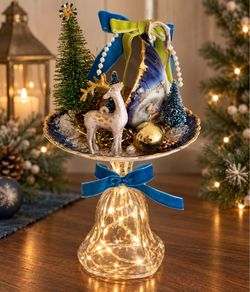 💙🎄 Beautiful one of a kind vintage style Christmas/winter decor