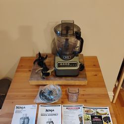 NINJA FOOD PROCESSOR #BN600