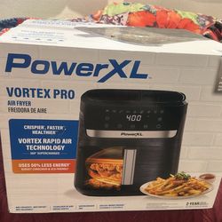 BRAND NEW AIR FRYER