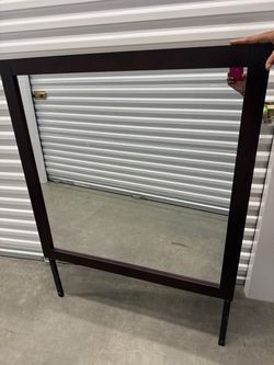 Dresser set, Used