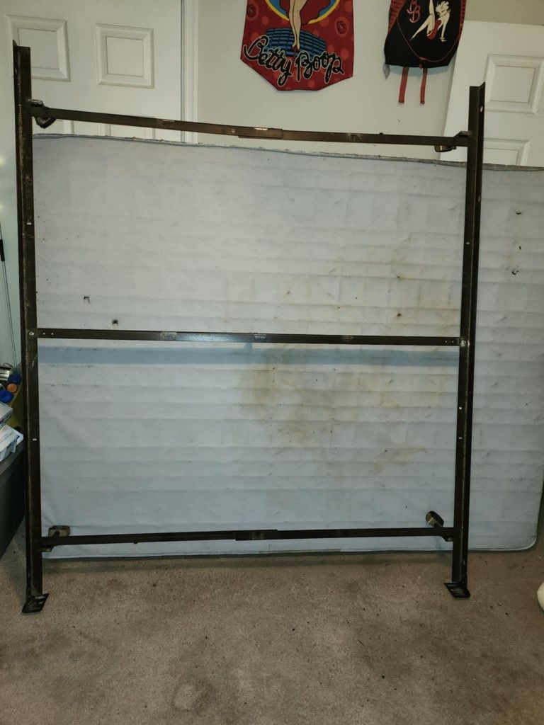 Full Size Mattress, Boxspring & Frame