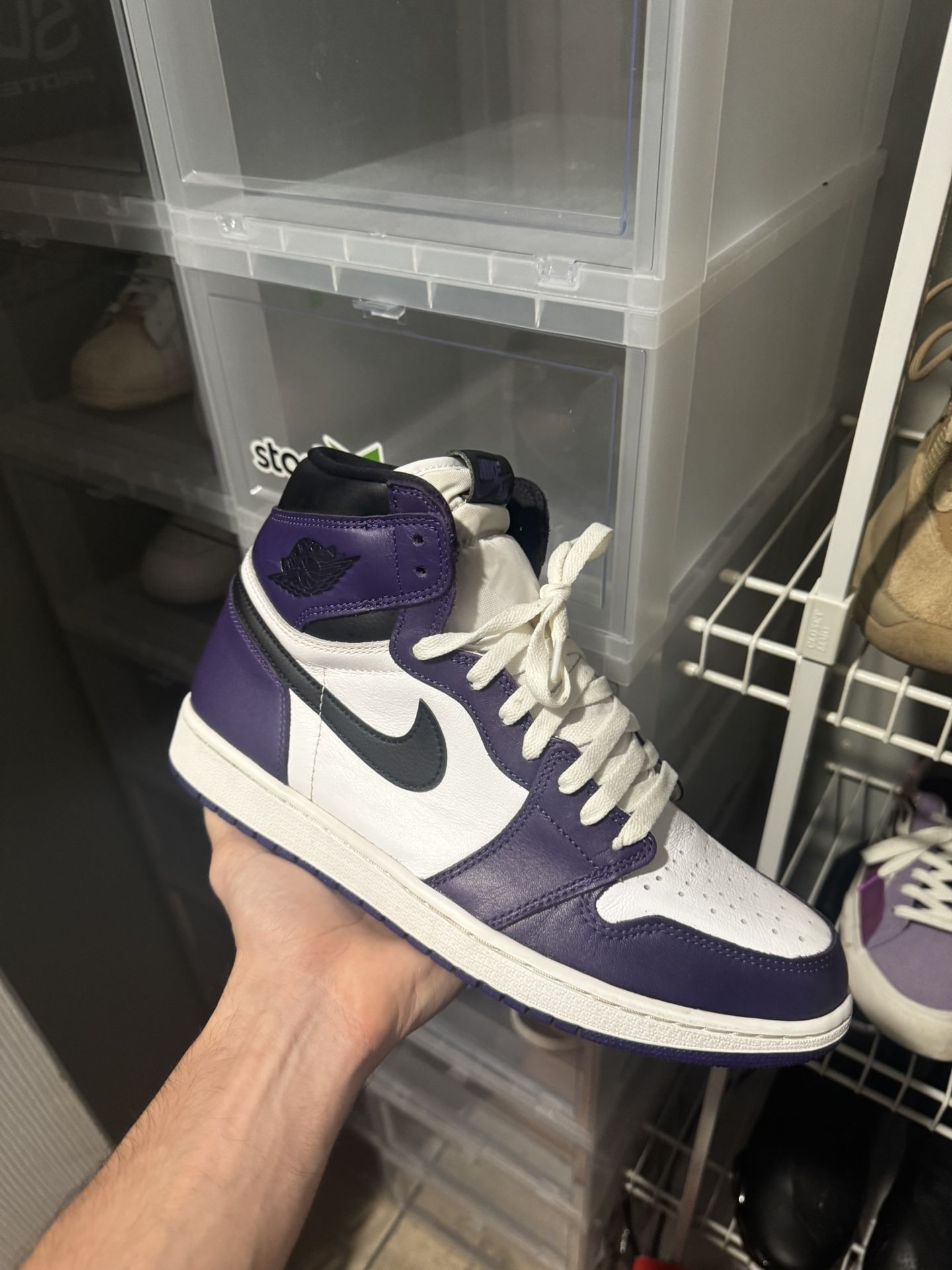 Jordan 1 Court Purple