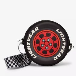 BRAND NEW WITH TAGS BOXLUNCH EXCLUSIVE  (OUT OF STOCK IN STORES)  DISNEY CARS LIGHTNING MCQUEEN   CROSSBODY BAG