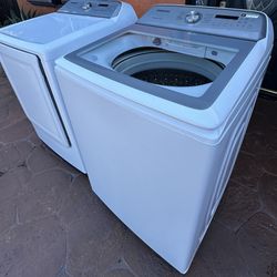 SAMSUNG WASHER AND DRYER SET