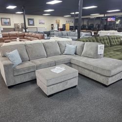 Gray Fabric Sectional Sofa 🚚WE DELIVER🚚