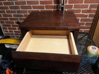 espresso-finish, single-drawer end/side table