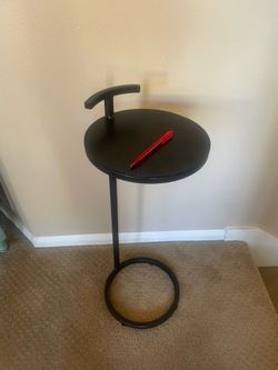 Creative Co-Op Metal Side Table