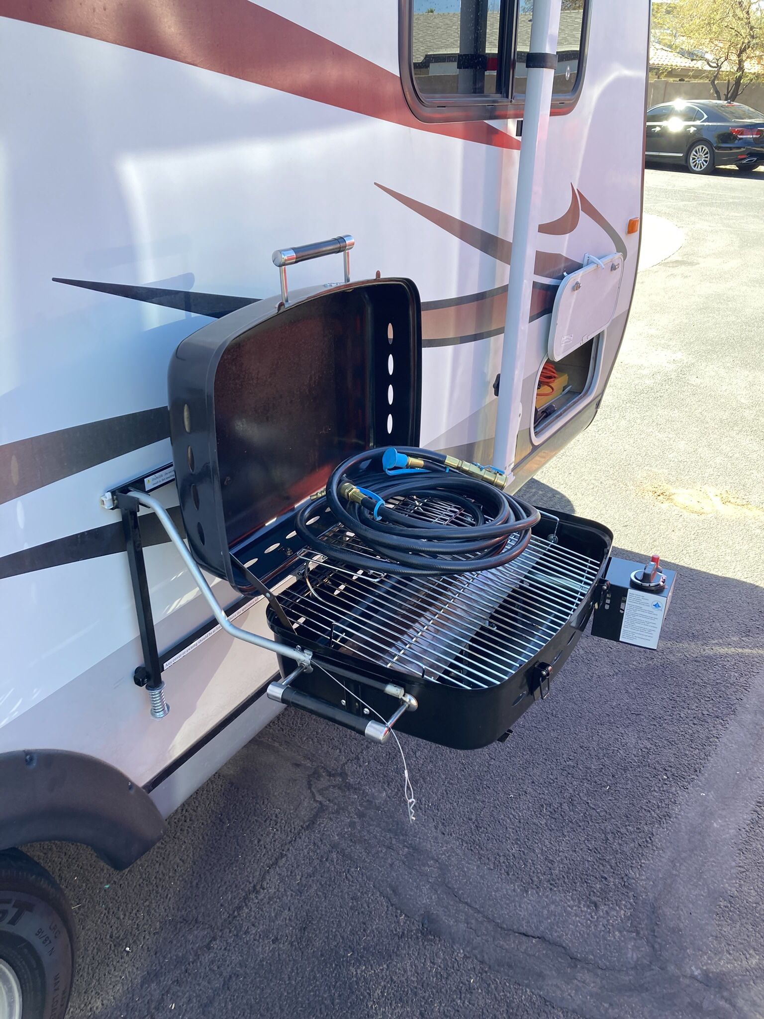 Flame King Propane Grill