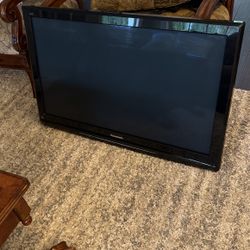 42” TV Panasonic 