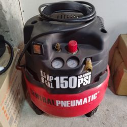 Chicago Pneumatic 6 Gallon Compressor