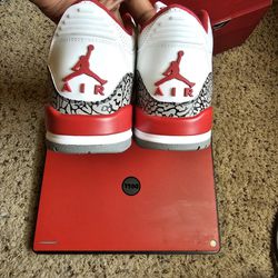 Jordan's and Dell Laptop Peppermint. 