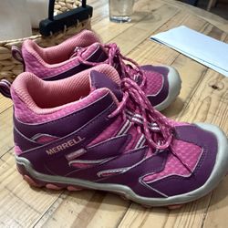Merrell kids Hiking Boot Size 1 