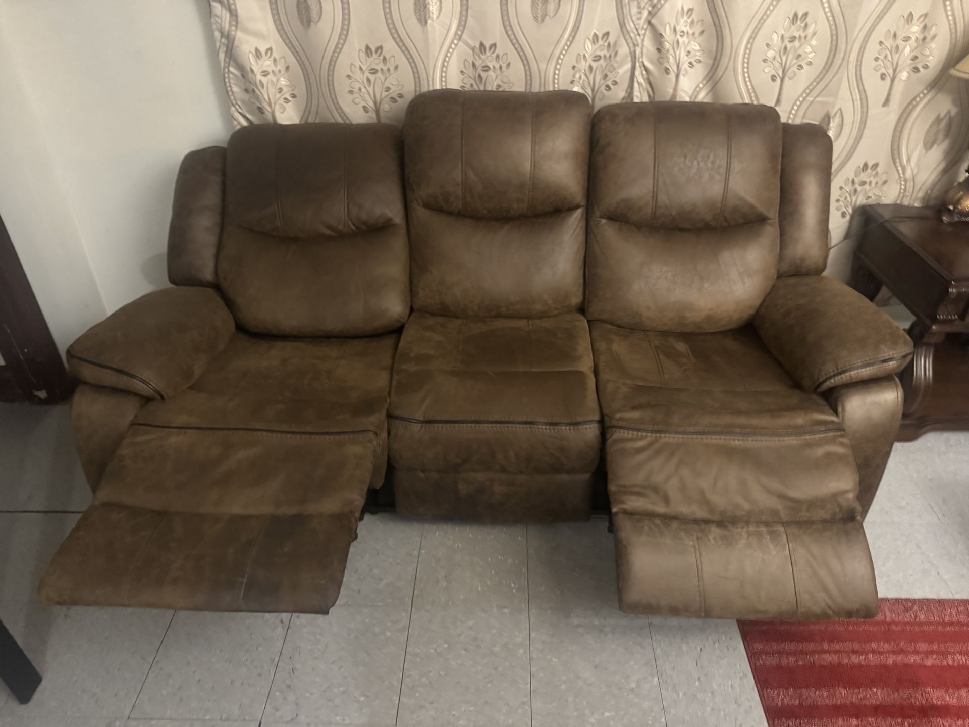 Reclining Sofa Set & Table