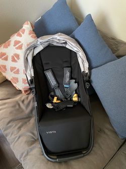 Uppababy rumble seat with adapters
