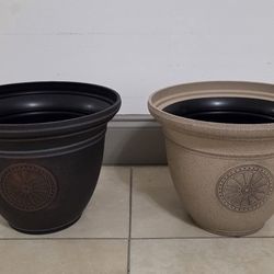 13" (Diameter) Brown / Tan Resin Planters @ Lasting Creations