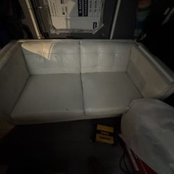 White Leather Couch Ashley Furniture 