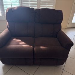 Brown Reclining Loveseat – Clean, Comfortable, Works Great