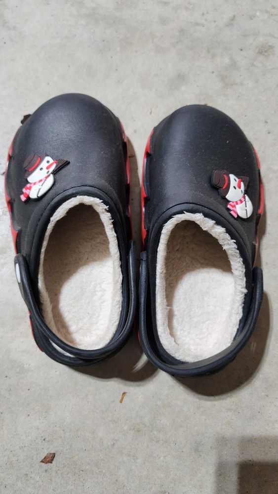 Girls Crocs Sandal Size 1
