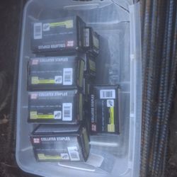 Hammer Tacker Staples