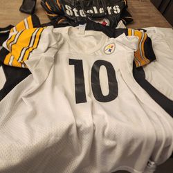 Steelers Jerseys And Duffle Bag