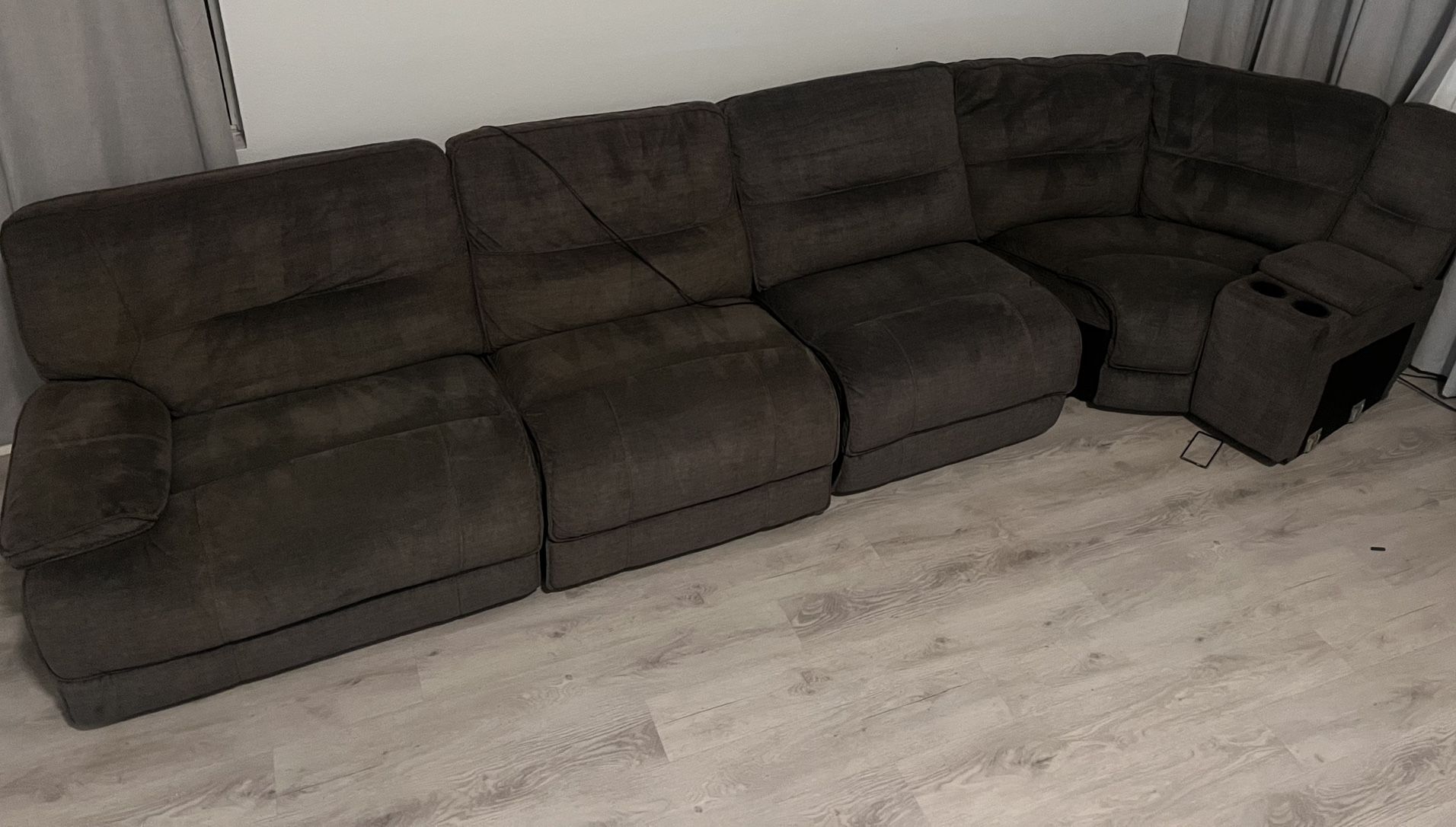 **Comfy Gray Sectional  Couches  **accepting Offers 