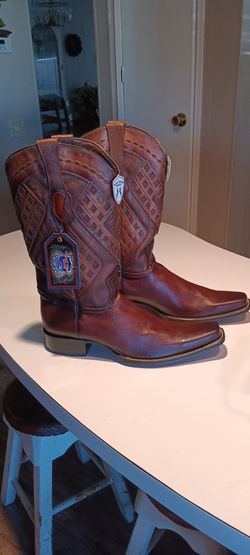 Botas