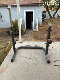 Squat rack