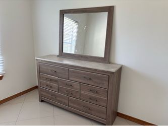 Large Dresser with mirror