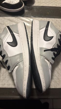 Jordan 1 Low Light Smoke Grey (GS)