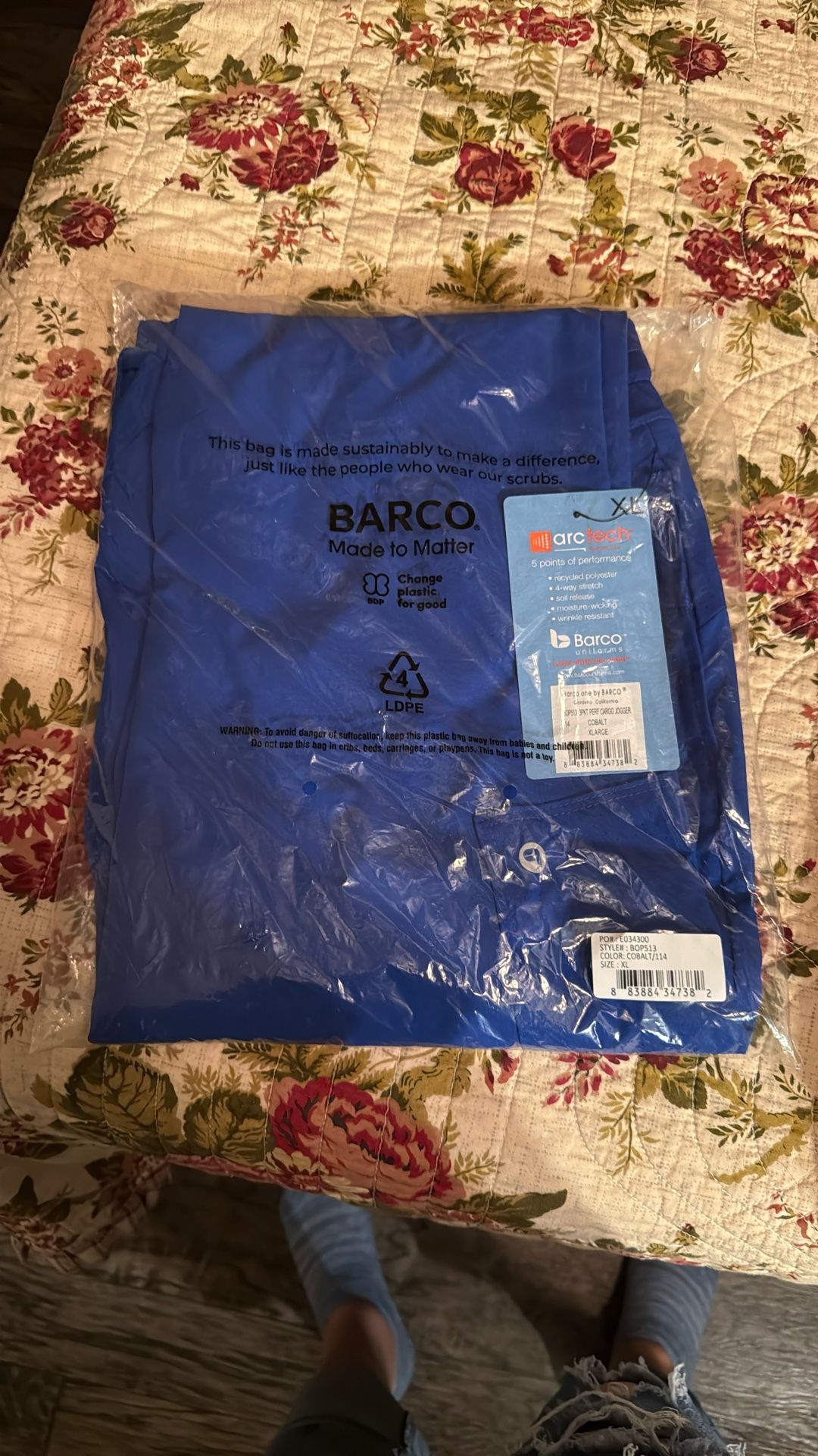 Brand New Extra Large Scrub Paint