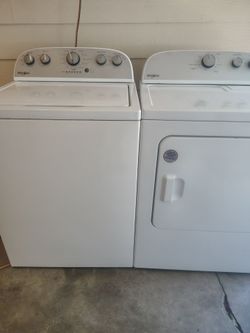 Whirlpool washer and dryer set like new asking 300 or best offer can deliver and install for small fee
