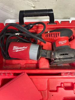 Milwaukee Palm sander