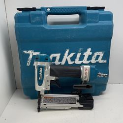 Makita Pin Nailer 206032