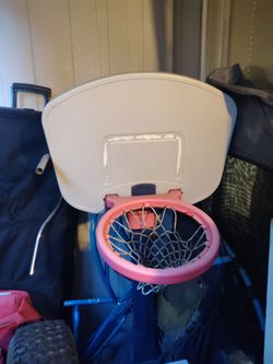 Kids basketball hoop